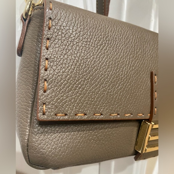 Made In Italy East West Beige Soft Leather Crossbody Bag- Purchased In Italy - Picture 3 of 16